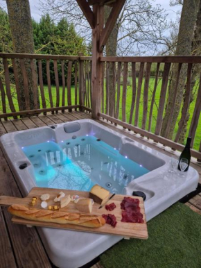 Cabane insolite 2 p Jacuzzi Domaine du Marais 91 Magnolia